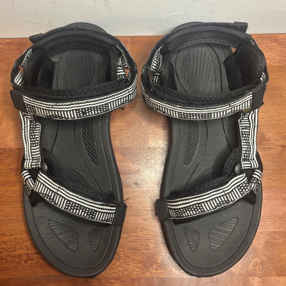 Fanture Black Strappy Sandals Women Size 39